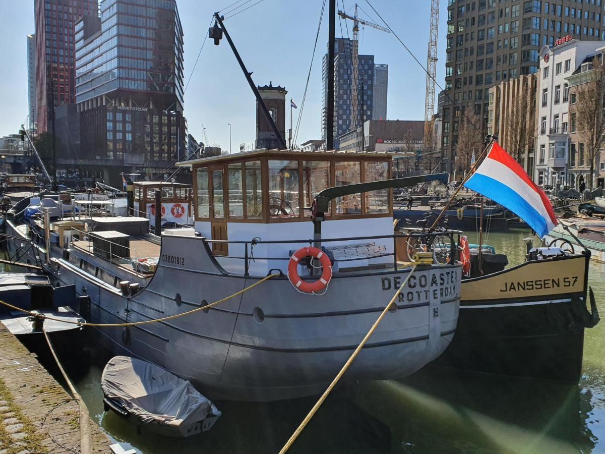De Coaster & Aquarium Ponton Hotel Rotterdam Bagian luar foto