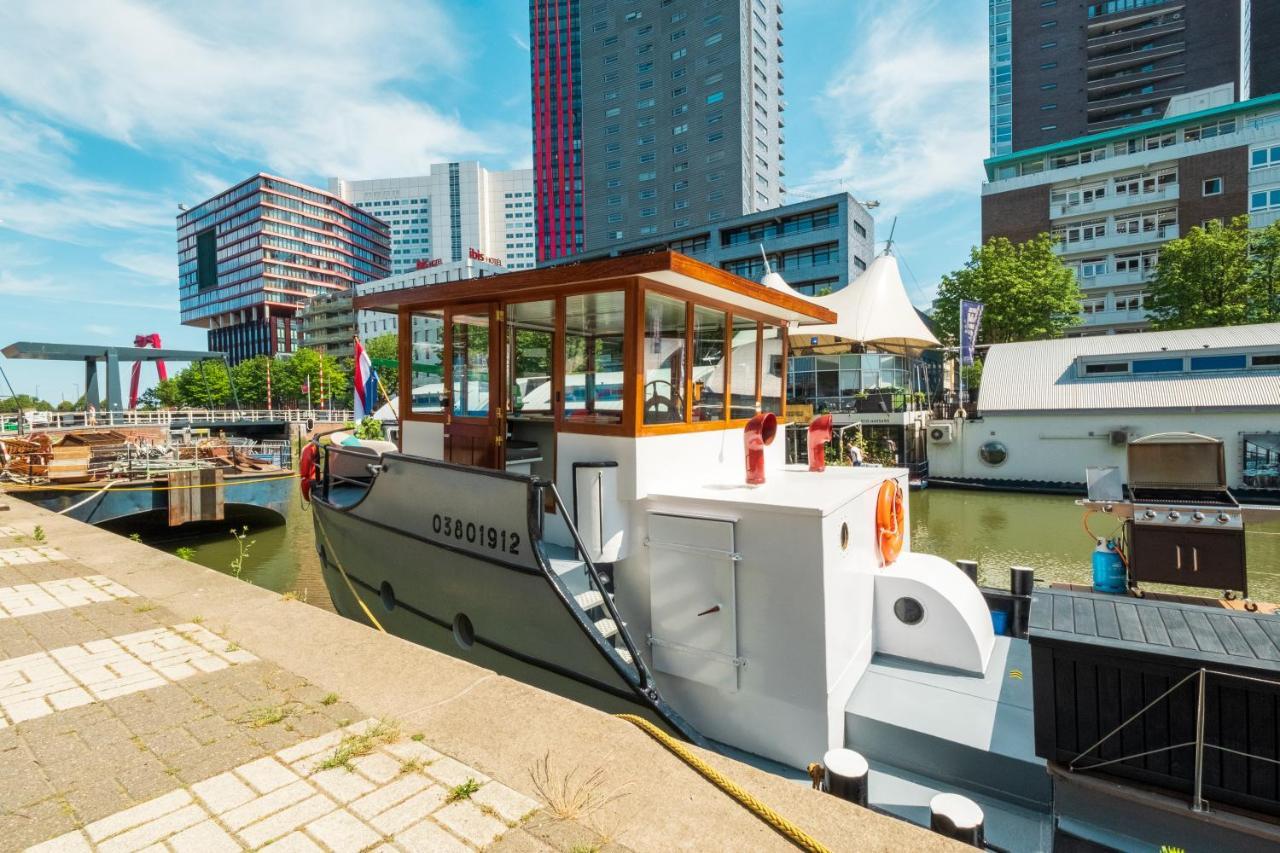 De Coaster & Aquarium Ponton Hotel Rotterdam Bagian luar foto